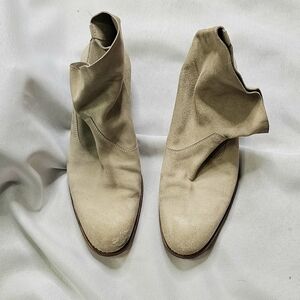 n.d.c. Women's Beige Leathet Ankle Boots